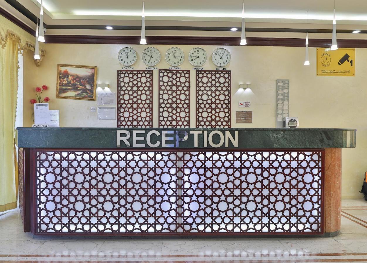 Oyo 366 Waves Hotel Ajman Exterior foto